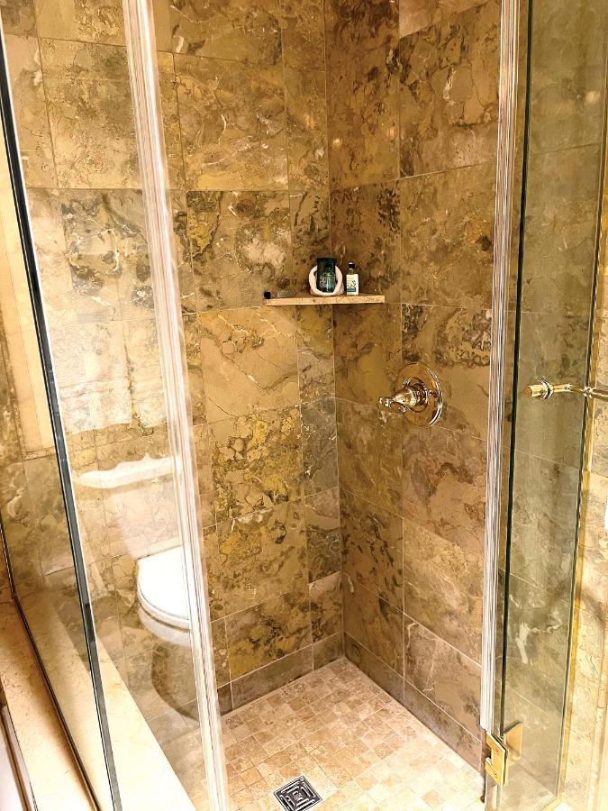 Celebrity Hotel 戴德伍德 外观 照片